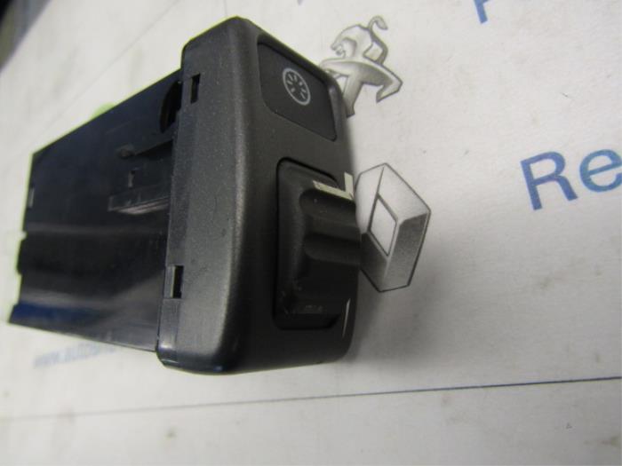 Cockpit dimmer from a Volvo C70 (NC) 2.5 Turbo LPT 20V 2002