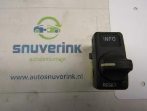 Used Radio control panel Volvo C70 (NC) 2.5 Turbo LPT 20V Price € 15,00 Margin scheme offered by Snuverink Autodemontage
