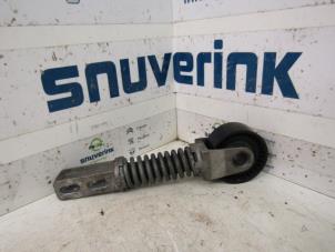 Used Drive belt tensioner Renault Scénic I (JA) 1.9 dTi Price on request offered by Snuverink Autodemontage