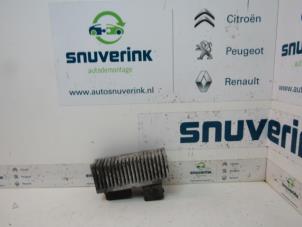 Used Glow plug relay Renault Kangoo Express (FW) 1.5 dCi 90 FAP Price € 36,30 Inclusive VAT offered by Snuverink Autodemontage