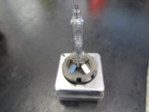 Used Xenon bulb Renault Megane III Berline (BZ) 1.4 16V TCe 130 Price on request offered by Snuverink Autodemontage