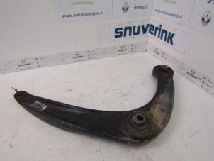 Used Front wishbone, right Peugeot 308 (4A/C) 1.6 16V THP 155 Price € 35,00 Margin scheme offered by Snuverink Autodemontage