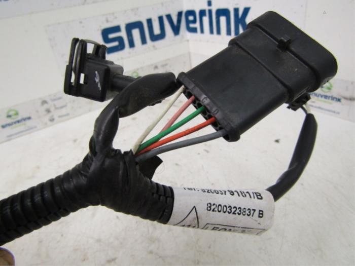 Wiring harness from a Renault Twingo II (CN) 1.2 16V LEV 2011