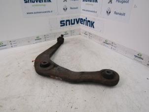 Used Front wishbone, right Peugeot 206 (2A/C/H/J/S) 1.4 XR,XS,XT,Gentry Price € 45,00 Margin scheme offered by Snuverink Autodemontage
