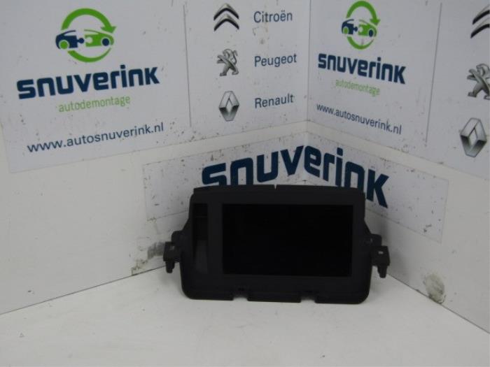 Begagnade Innerdisplay Renault Megane Pris € 89,99 Marginaltabell erbjuds av Snuverink Autodemontage