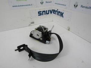 Used Rear seatbelt, right Renault Clio III (BR/CR) 1.4 16V Price € 75,00 Margin scheme offered by Snuverink Autodemontage