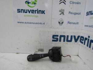 Used Light switch Renault Clio IV Estate/Grandtour (7R) 1.5 Energy dCi 90 FAP Price € 40,00 Margin scheme offered by Snuverink Autodemontage