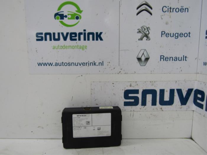 Usagé Ordinateur divers Renault Clio IV Estate/Grandtour (7R) 1.5 Energy dCi 90 FAP Prix € 76,50 Règlement à la marge proposé par Snuverink Autodemontage