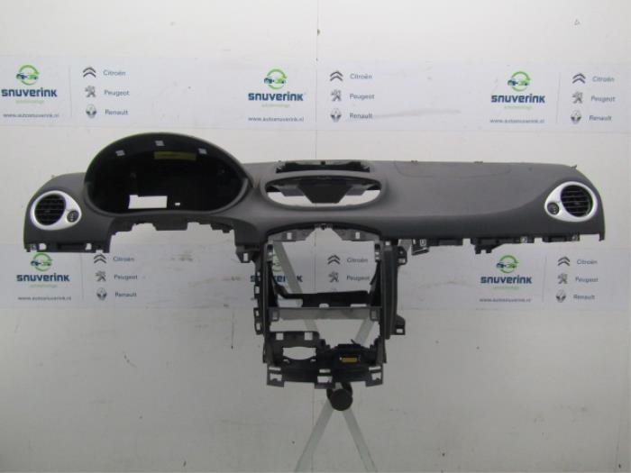 Renault Clio 3 06 Tableaux de bord stock ProxyParts.fr