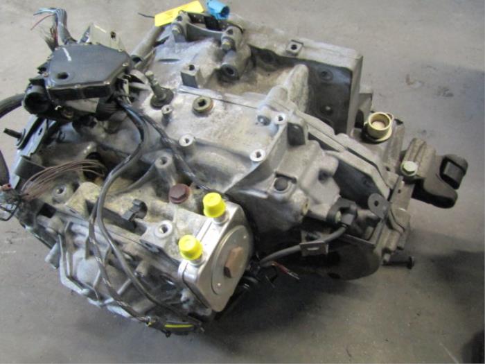 Gearbox from a Renault Scénic I (JA) 1.6 16V 2000