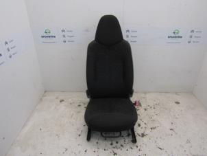 Used Seat, right Peugeot 107 1.0 12V Price € 70,00 Margin scheme offered by Snuverink Autodemontage