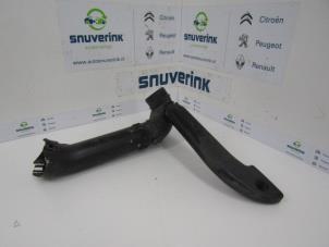 Used Air intake hose Renault Scénic II (JM) 2.0 16V Price on request offered by Snuverink Autodemontage