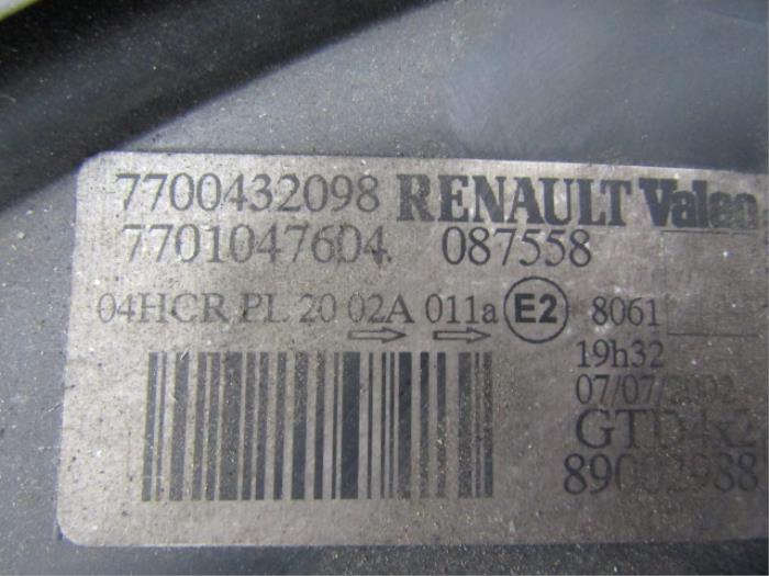Reflektor lewy z Renault Scénic I (JA) 1.8 16V 2002
