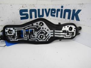 Used PCB, right taillight Peugeot Expert (VA/VB/VE/VF/VY) 1.6 Blue HDi 95 16V Price on request offered by Snuverink Autodemontage