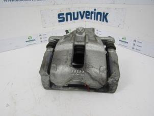 Used Front brake calliper, right Renault Clio IV Estate/Grandtour (7R) 1.5 Energy dCi 90 FAP Price € 25,00 Margin scheme offered by Snuverink Autodemontage