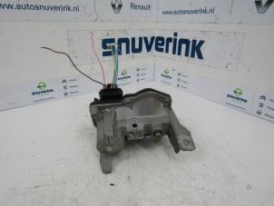 Used Exhaust throttle valve Renault Clio IV Estate/Grandtour (7R) 1.5 Energy dCi 90 FAP Price € 50,00 Margin scheme offered by Snuverink Autodemontage