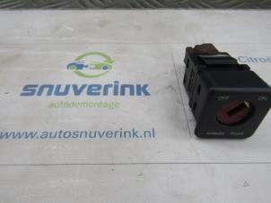 Used Airbag switch Peugeot 307 (3A/C/D) 2.0 HDi 135 16V FAP Price € 20,00 Margin scheme offered by Snuverink Autodemontage