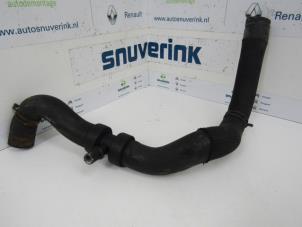 Used Radiator hose Peugeot 307 (3A/C/D) 2.0 HDi 135 16V FAP Price on request offered by Snuverink Autodemontage
