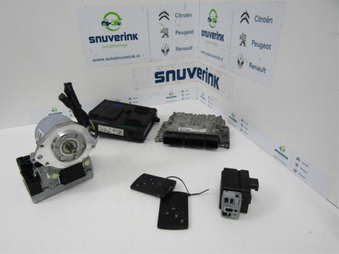 Used Engine management computer Renault Megane III Grandtour (KZ) 1.5 dCi 110 Price € 149,98 Margin scheme offered by Snuverink Autodemontage