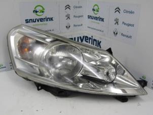 Używane Reflektor prawy Citroen Jumpy (G9) 2.0 HDI 120 16V Cena € 78,65 Z VAT oferowane przez Snuverink Autodemontage