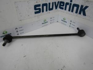 Used Front anti-roll bar Peugeot 308 (4A/C) 1.6 VTI 16V Price € 25,00 Margin scheme offered by Snuverink Autodemontage