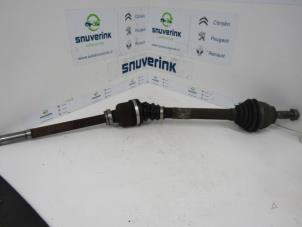 Used Front drive shaft, right Peugeot 308 (4A/C) 1.6 VTI 16V Price € 50,00 Margin scheme offered by Snuverink Autodemontage