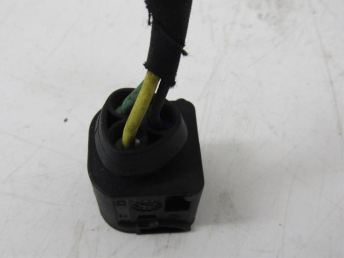 Plug from a Peugeot 308 (4A/C) 1.6 VTI 16V 2009