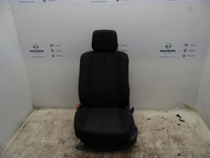 Used Seat, left Renault Scénic II (JM) 2.0 dCi 16V 150 Price € 75,00 Margin scheme offered by Snuverink Autodemontage
