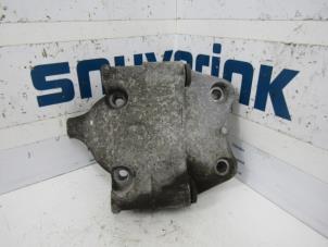 Used Air conditioning bracket Peugeot 206 (2A/C/H/J/S) 1.4 XR,XS,XT,Gentry Price on request offered by Snuverink Autodemontage