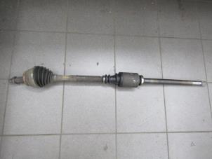 Used Front drive shaft, right Renault Master II (FD/HD) 2.8 dTi T35 Price € 108,90 Inclusive VAT offered by Snuverink Autodemontage