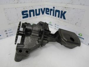 Used Oil pump Peugeot Expert (G9) 2.0 HDi 120 Price on request offered by Snuverink Autodemontage