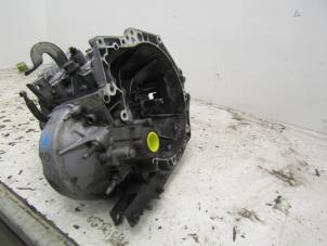 Gebrauchte Getriebe Peugeot 207 CC (WB) 1.6 HDiF 16V Preis € 175,00 Margenregelung angeboten von Snuverink Autodemontage