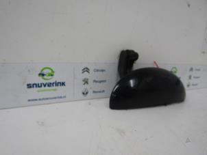 Used Door handle 2-door, right Peugeot 107 1.0 12V Price on request offered by Snuverink Autodemontage