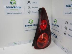 Gebrauchte Rücklicht rechts Peugeot 107 1.0 12V Preis € 40,00 Margenregelung angeboten von Snuverink Autodemontage