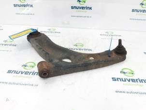 Used Front wishbone, left Peugeot 107 1.0 12V Price € 30,00 Margin scheme offered by Snuverink Autodemontage