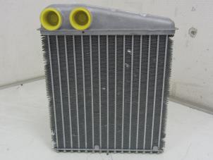 Used Heating radiator Renault Clio III (BR/CR) 1.5 dCi 105 Price € 40,00 Margin scheme offered by Snuverink Autodemontage
