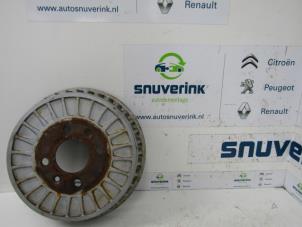 Used Rear brake drum Renault Twingo III (AH) 1.0 SCe 70 12V Price on request offered by Snuverink Autodemontage