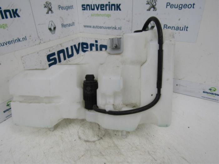 Réservoir lave-glace avant d'un Fiat Ducato (250) 2.3 D 150 Multijet 2015