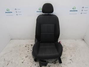 Gebrauchte Sitz rechts Peugeot 207 CC (WB) 1.6 16V Preis € 90,00 Margenregelung angeboten von Snuverink Autodemontage
