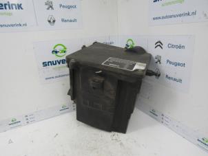 Used Fuse box Renault Master IV (MA/MB/MC/MD/MH/MF/MG/MH) 2.3 dCi 16V Price € 36,30 Inclusive VAT offered by Snuverink Autodemontage