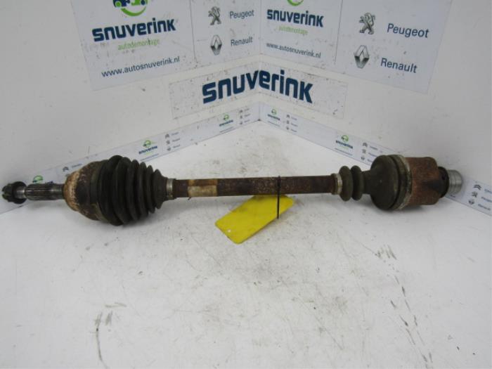 Front drive shaft, left from a Renault Trafic I (TXW) 1.9 D 1999