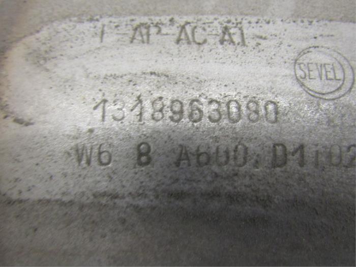 Rußfilter van een Fiat Ducato (230/231/232) 2.5 TDI 1998