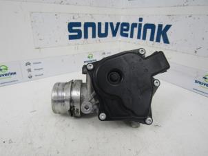 Used Throttle body Renault Clio IV Estate/Grandtour (7R) 1.5 Energy dCi 90 FAP Price € 40,00 Margin scheme offered by Snuverink Autodemontage