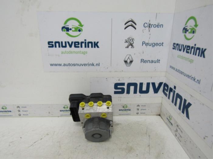 Usagé Pompe ABS Citroen C1 1.0 Vti 68 12V Prix € 79,98 Règlement à la marge proposé par Snuverink Autodemontage