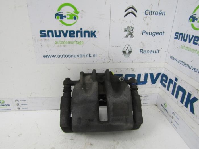 Gebrauchte Bremszange links vorne Citroen Jumpy (G9) 2.0 HDiF 16V 125 Preis € 54,44 Mit Mehrwertsteuer angeboten von Snuverink Autodemontage