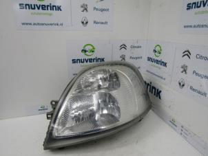 Used Headlight, left Renault Master III (FD/HD) 2.5 dCi 120 FAP Price € 90,75 Inclusive VAT offered by Snuverink Autodemontage