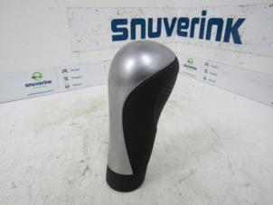 Used Gear stick Citroen C5 II Break (RE) 2.0 HDiF 16V Price on request offered by Snuverink Autodemontage