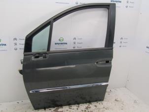 Używane Drzwi lewe przednie wersja 4-drzwiowa Peugeot 807 2.0 16V Cena € 110,00 Procedura marży oferowane przez Snuverink Autodemontage
