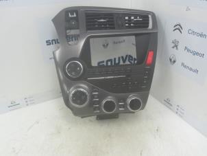 Usados Panel de control de calefacción Citroen DS5 (KD/KF) 2.0 165 HYbrid4 16V Precio € 108,90 IVA incluido ofrecido por Snuverink Autodemontage