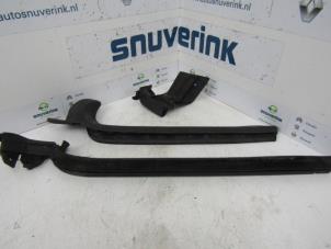 Used Window rubber Peugeot 206 CC (2D) 1.6 16V Price on request offered by Snuverink Autodemontage